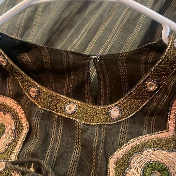 Handmade Sari Tunic Kurta Embroidered Black and Gold Dress LARP Ren Fair 10 - Picture 6 of 7